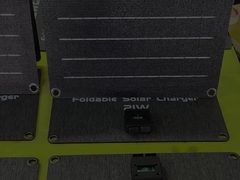 ETFE เครื่องชาร์จแผ่นแสงอาทิตย์กันน้ํา 30W พร้อมคิกสแตนด์ สําหรับแคมป์