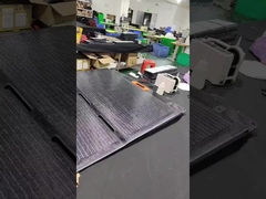 เครื่องชาร์จแผ่นพลังแสงอาทิตย์แบบพกพา 18V 200W แพเนลพลังแสงอาทิตย์ซิลิคอนโมโครสตัลลิน