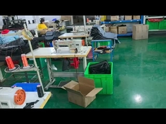 เครื่องชาร์จพลังแสงอาทิตย์พับ 4 พับ ขนาด 1670 * 500 * 5 มม พับ ขนาด 440 * 500 * 50 มม ต้องมีสําหรับการเดินทาง