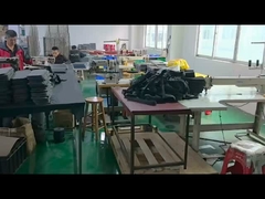 เครื่องชาร์จแผ่นแสงอาทิตย์กลางแจ้งขนาด 60W เครื่องควบคุม PWM สําหรับการชาร์จและพลังงานแสงอาทิตย์